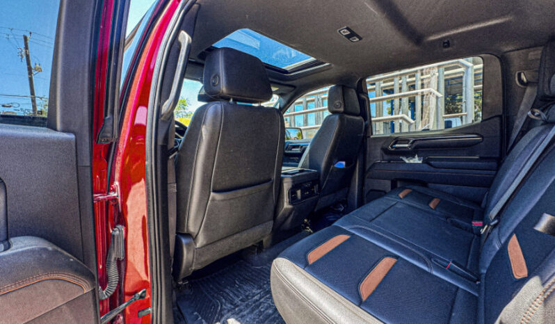 GMC SIERRA AT4 2023 lleno