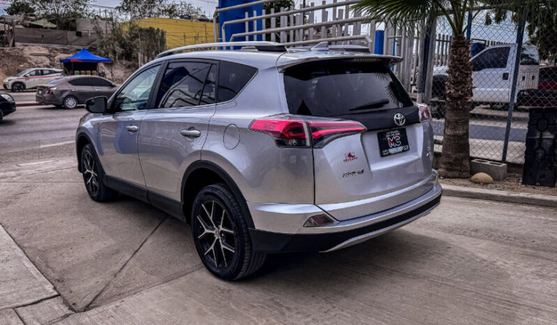 TOYOTA RAV4 SE AWD 2017 lleno