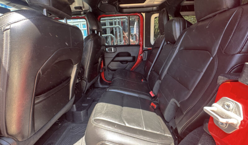 JEEP SAHARA 2021 lleno