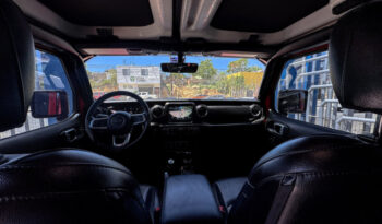 JEEP SAHARA 2021 lleno