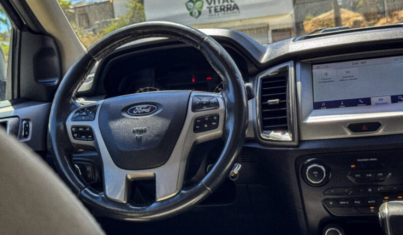 CHEVROLET SILVERADO RST 2019 lleno