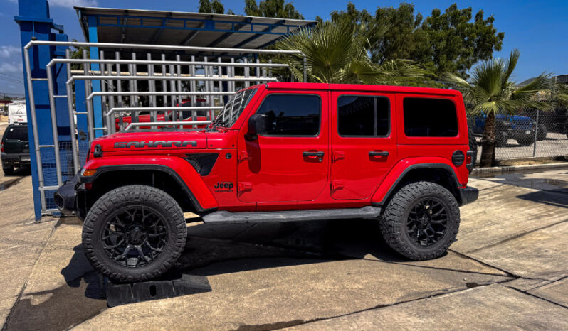 JEEP SAHARA 2021 lleno