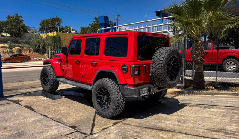 JEEP SAHARA 2021 lleno