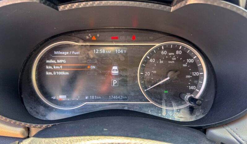 NISSAN VERSA SV 2021 lleno