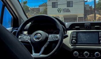 NISSAN VERSA SV 2021 lleno
