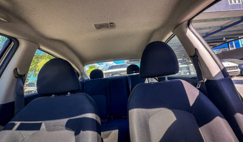 NISSAN VERSA EXCLUSIVE 2013 lleno